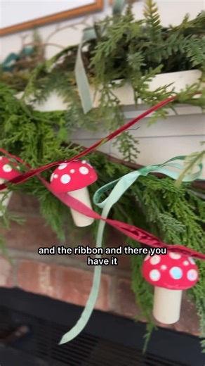 Charlotte Smith on Instagram: "Last minute Christmas happening over here. Making use of these old corks I found in a jar from Goodwill and kind of sort of decorating inside."
