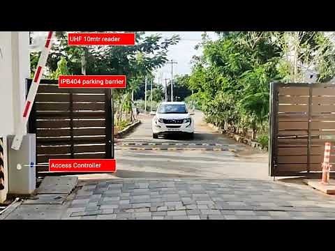 INOUT Boom barrier with Automatic RFID reader