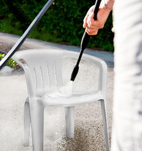 Master the Art of Cleaning White Plastic Deck Chairs | LoveToKnow