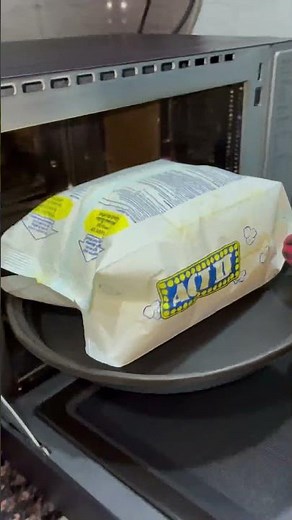Best Microwave Popcorn Ever? 🤔 ACT II Review!