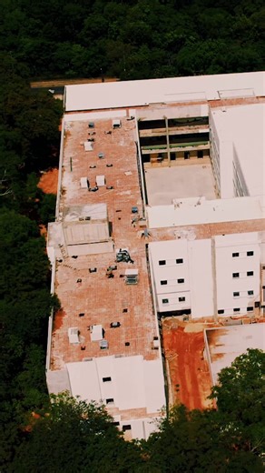 👉 La inclusión del 5to. Elemento en el contrato de fideicomiso IPS-banco Atlas habría originado la malversación de unos G. 611.000 millones (cerca de USD 100 millones). 🏥El banco Atlas, de la familia Zuccolillo, hasta ahora no responde quién autorizó agregar el “Punto 5 Otros centros de salud” al contrato. 📌 La Fiscalía debe iniciar un proceso penal en averiguación de este grave hecho, además de otras denuncias, que representan un fabuloso daño patrimonial a los fondos del IPS.#LaTribuna #LaT