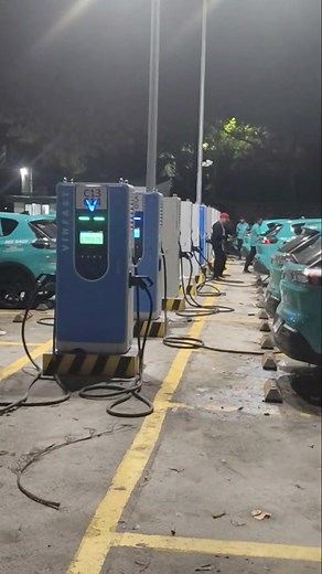 Depo2 charging station update ⛽🚕 #updatecharging #GreenGSM #GreenGSMTaxi #followersreels #driver #viral #starseverywhereシ #algorithminsights #fypviral #AlgorithmBoost #everyoneactive #algorithm #meta | Edward Tanilon