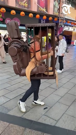 Halloween 2025 The World Turns Spooky & Heidi Klum Shocks as Medusa. #Halloween #halloween2025 | The MES Times