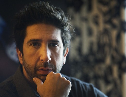 David Schwimmer Net Worth: Jennifer Aniston's Co-Star Still Earns $20M From 'Friends' Reruns