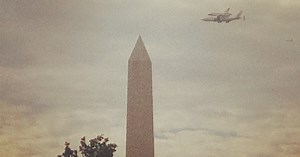 Discovery Shuttle's Final Voyage Via Piggyback (Video)