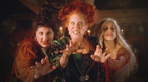 81K views · 2K reactions | Here's where the women behind the Sanderson sisters of "Hocus Pocus" are now. | Inside Edition | Facebook