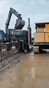 China’s Machine Builds Kilometers of Road Dividers in a DayThis slip-form barrier machine in China can create perfect concrete dividers at lightning speed. One day, several kilometers – clean, sharp, and ready for traffic!#ChinaTechnology #Engineering #SmartMachines #RoadConstruction #FutureTech #Innovation | Satisfied workers