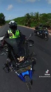 114K views · 2.3K reactions | IZe ize challenge sur moto  Badr Zoom Meskinaoui | Oualas | Facebook