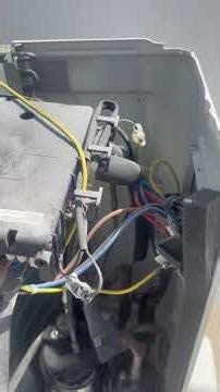 Unit giving E1 error code