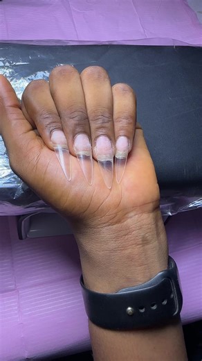 Sherry red with 3d flowers sitting pretty on my client🌹 🥰#transition #fyp#nailstechwarri @🙂‍↔️January 30th🌺💦