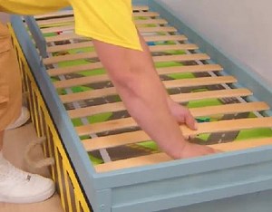 Camas DIY econômicas 🛏️ para renovar seu quarto com estilo ✨ | Ideias Incríveis