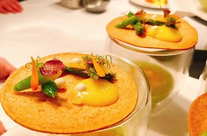 30K views · 108 reactions | Olive Chef School. 20 years in Training some of the Top Chefs all over the World. 2 year International Culinary Training. 1st year in Bloemfontein and 2nd year in Western Cape at 5* inservice venues. Applications open for 2019 . Olive Chef School : 0514360695, Whatsapp:0832642664, info@olivechefschool.co.za | Olive Chef School | Facebook