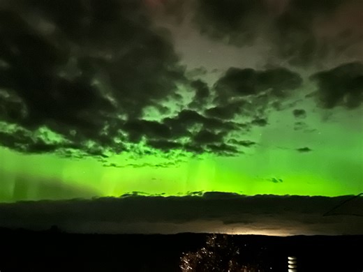 Viewers capture breathtaking northern lights display over Michigan, share your photos