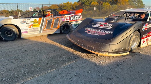 10K views · 49 reactions | FOX Crate Racin' USA 604 Late Models to staging! Heat Races are up next at The Dirt Track at Charlotte! If you’re not here, make sure you watch every lap LIVE on DIRTVision! | DIRTcar Racing | Facebook