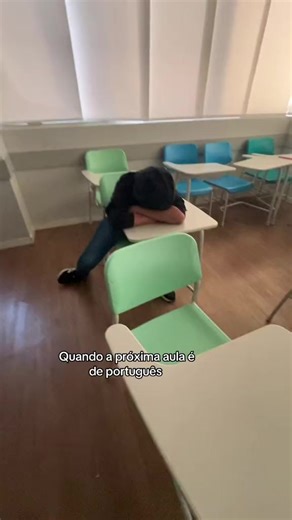 Aula de Português e Matemática