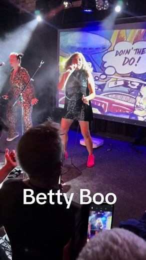 Miss Betty Boo Doing the Do @Betty Boo Live at Hebden Bridge #bettyboo #90smusic #90spopstar #boomainia #whereareyoubaby #doingthedo