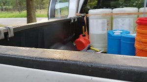 Watch Dee Zee DZ43200 Truck Tailgate Assist on Amazon Live