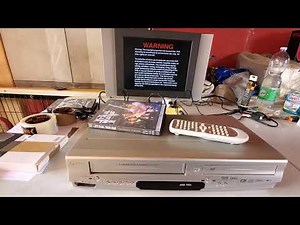VIDEOREGISTRATORE COMBO VHS-DVD FUNAI