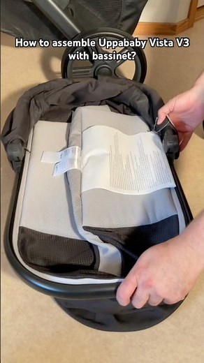 Assembling the Uppababy Vista V3 with Bassinet