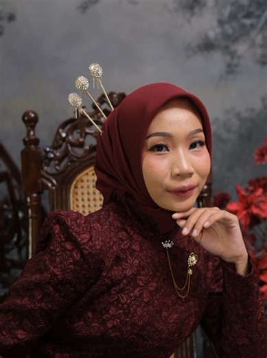 Paket prewedding adat Jawa komplit mulai 600 ribuan 😄 Include makeup Include sepasang baju adat Durasi foto 50 menit Free all file Free edit 25 foto 🏡 𝐙𝐀𝐌𝐒 𝐒𝐓𝐔𝐃𝐈𝐎 𝐅𝐎𝐓𝐎 Desa Brabo, Kec. Tanggungharjo - Grobogan #prewedding #studiofototerdekat #adatjawa #foryoupage #fyp