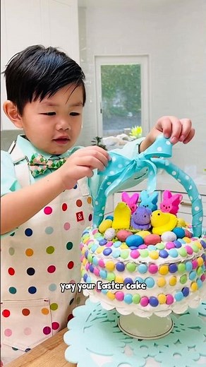 Cute Easter cake to make with kids! 🐰 Flashback to when Dash was 4 🥰 #eastertreats #eastercakes