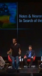 Bobby McFerrin prouve que la musique parle à l’instinct. #NotesAndNeurons #Pentatonic #BobbyMcFerrin | Le Média Musique