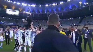 Nothing but respect between Messi and Neymar 🤝 They share a long hug after the Copa America Final | FOX Soccer