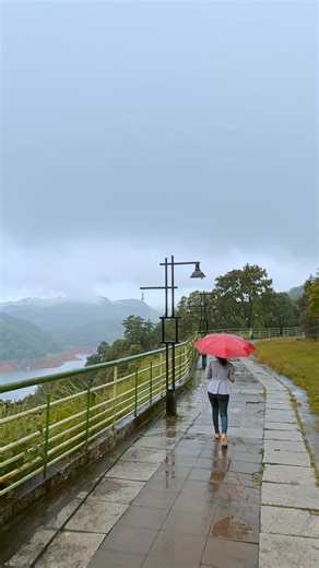 30K views · 744 reactions | Here’s a cool view to beat the summer heat. If you’d like to experience it in person, head to Idukki. #Idukki #Dam #HillView #Destinations #KeralaReels2023 #KeralaTourism | Kerala Tourism | Facebook