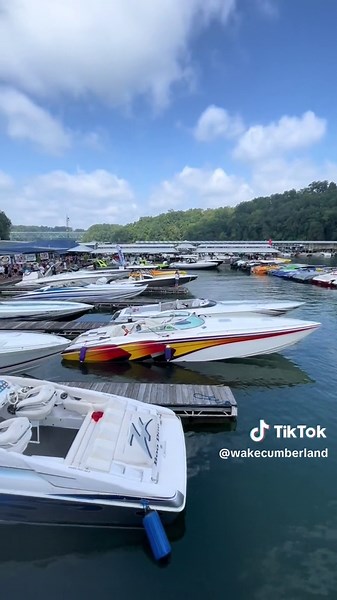 All the power is here today! Getting ready for Lake Cumberland Poker Run!! #fyp #foryou #foryoupage #lakecumberland #lakecumberlandky #lck #lc365 #pokerrun #pokerrun2023 #powerboat #powerboating #boatlife #boating