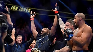 Jon Jones returns to win UFC heavyweight title in 1st round