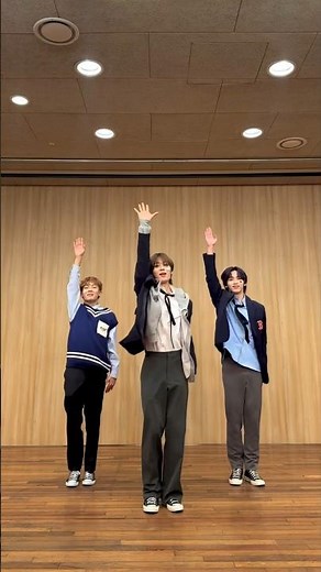 첫🖐️만남은 너무 어려워 🌀💙 #첫만남은계획대로되지않아 #첫만남챌린지