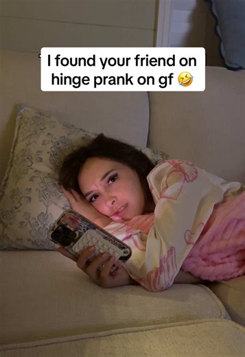 The stare she gave me LMAO 🤣🫣 #haleyndavante #prank #reaction | hinge app