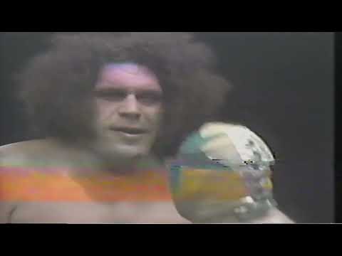 Andre the Giant & Iceman King Parsons vs. Super Destroyers | WCCW Dallas Sportatorium (1984)