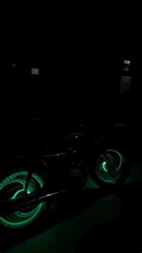 “Splendor Rim Neon Lights Night Vibes On! 🌙🔥||#shorts #automobile