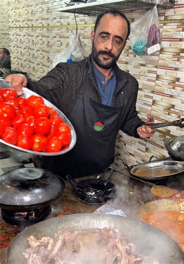 King of Mutton Karahi in Peshawar: A Culinary Delight