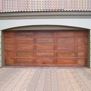 [Hot Item] Klappgarage Tür Elektrische Fernbedienung Garage Tür Villa Rolltor Farbstahl Garage Tür