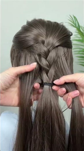 Enchanting Fairy Braids: Full & Elegant Updo Tutorial