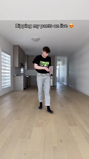 Ripping My Pants on Live - Funny Blooper Moment