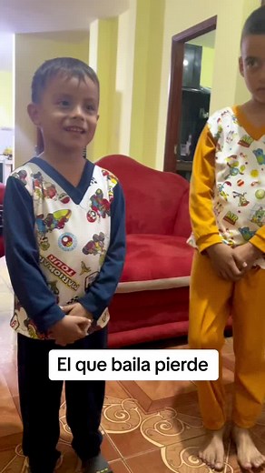 No Puedes Bailar Challenge: El que baila pierde