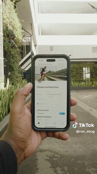 Set your 2025 goals and tick them off like a pro! 💪🏽 Ready to make your dreams a reality? @Notion has the tools to keep you on track. Get started with Notion for free and create & share your portrait at → https://ntn.so/teronharris #notionfaces #notionpartner