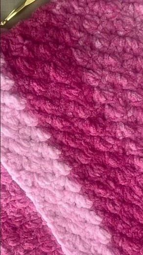 Easy Chunky Bernat Baby Blanket Crochet pattern Beginner Stitch #crochet #crochetblanket