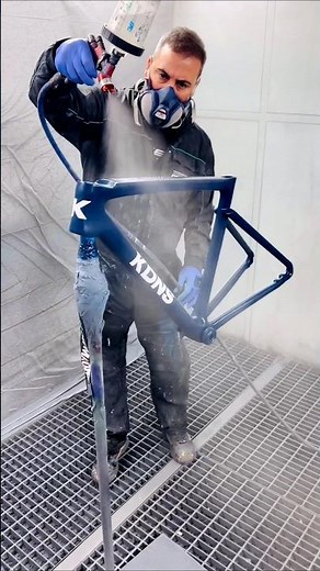 🔊 Colaboración Uves & KDNS Bikes | Personalización de bicicletas sin límites