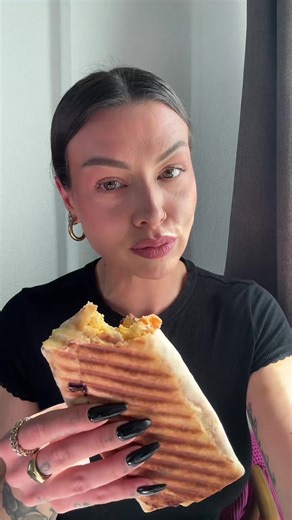 Easy Breakfast Burrito Recipe