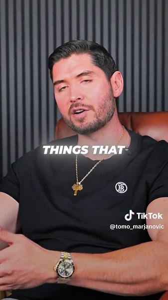 Ladies, Guys Express Love in Different Ways