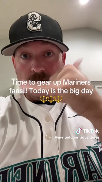 Excitement Builds for Seattle Mariners Playoff Baseball