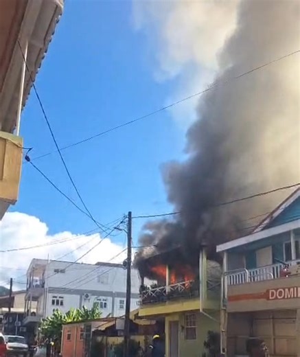 House fire on Cork Street Roseau | EmoNews