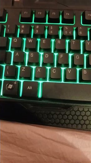 guys do not buy this keybord
