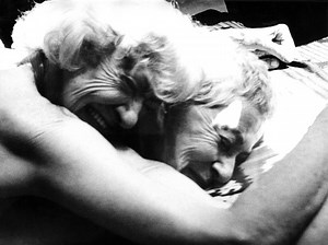 NITRATE KISSES - Barbara Hammer