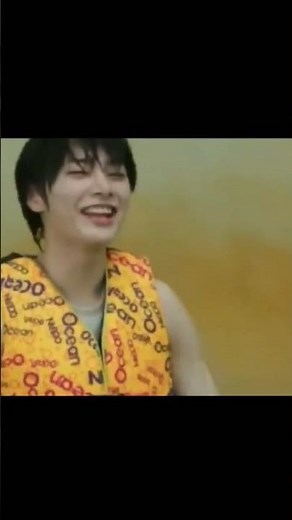 stray kids in the pool🌹