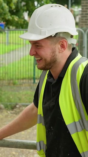 Cracks are starting to show on the worksite? (get it 😆) Catch Charlie, Leah and the rest of the #Brickies🧱 on @bbcthree and @bbciplayer @brickiestv